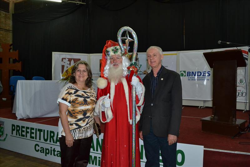 Divulgada programação oficial